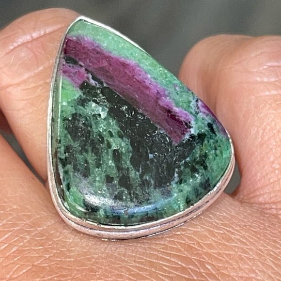 Anyolite Ruby Zoisite Ring Size 7 3/4 - Picture 3 of 16